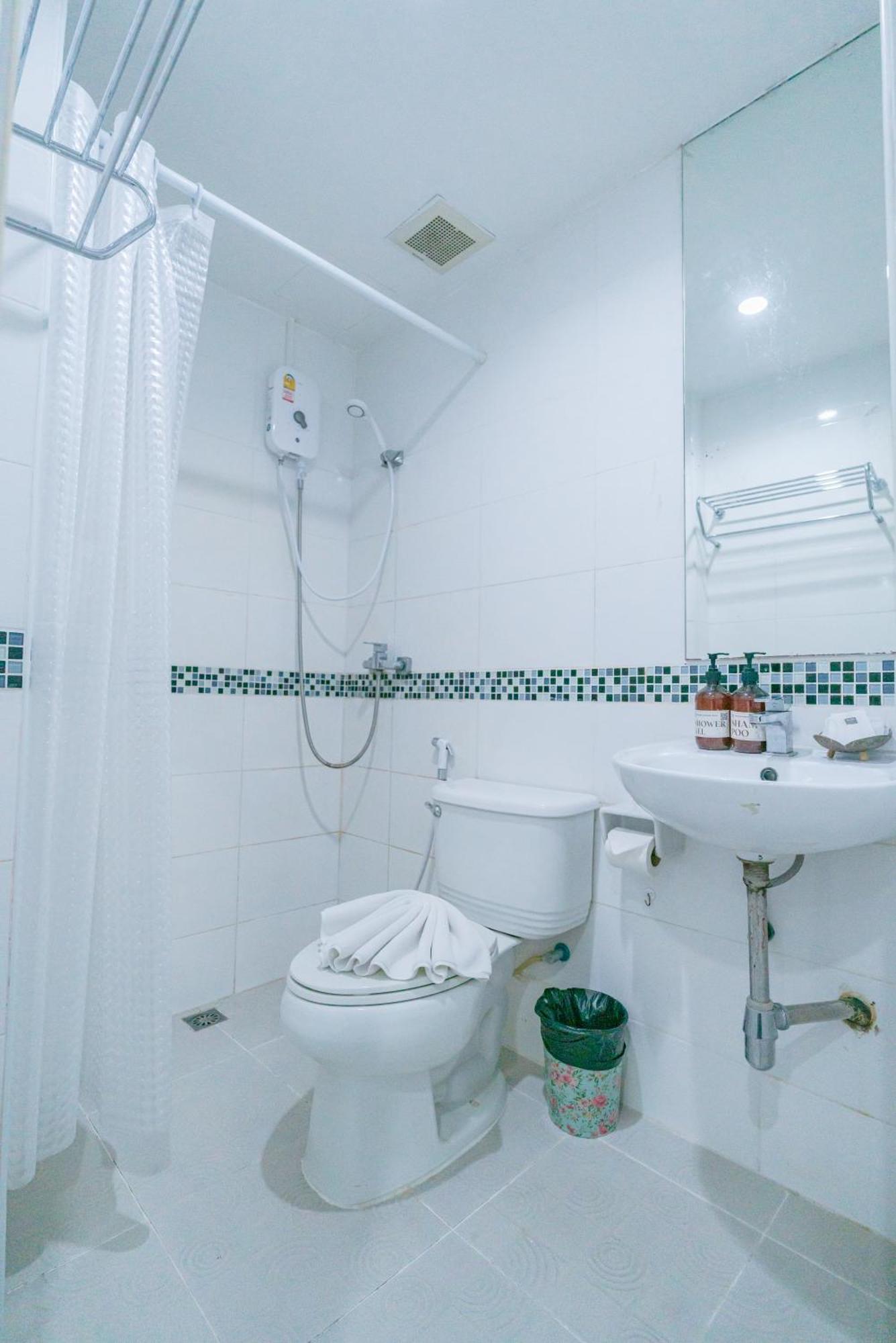 Patong Diamond Hotel エクステリア 写真
